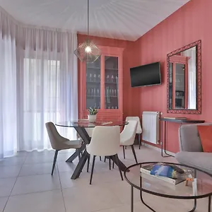liberta-central-suites.palermohotels.org/