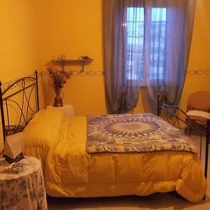 il-casaletto-di-laura.it-romehotels.com/